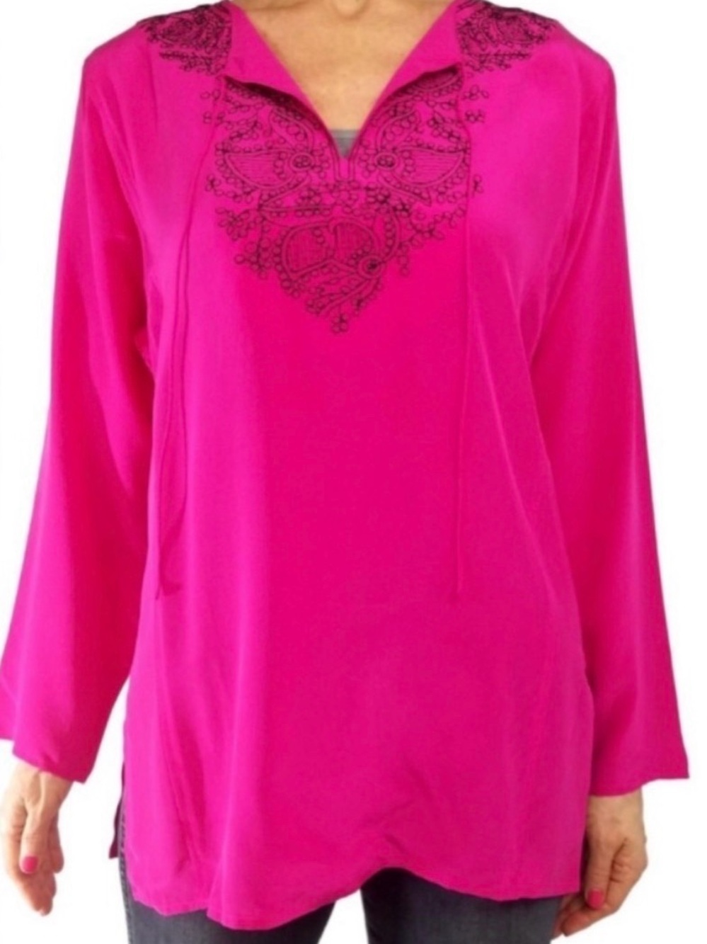 Diane Von Furstenberg Hot Pink Embroidered V-Neck Silk Tunic Blouse - Small
